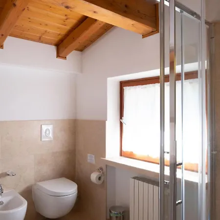 Daire Delvai-1 By Interhome Brenzone sul Garda