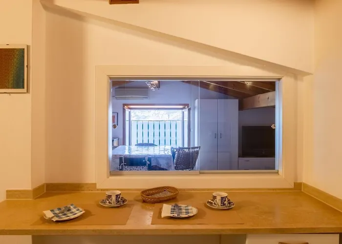 Delvai-1 By Interhome Διαμέρισμα Brenzone sul Garda