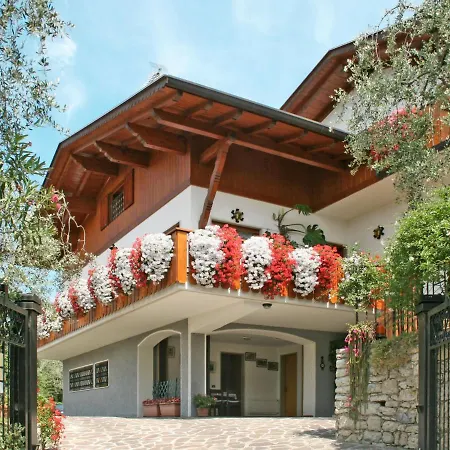 Delvai-1 By Interhome * Brenzone sul Garda