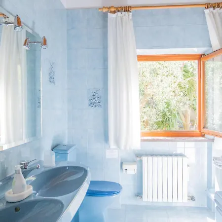Delvai-1 By Interhome Brenzone sul Garda